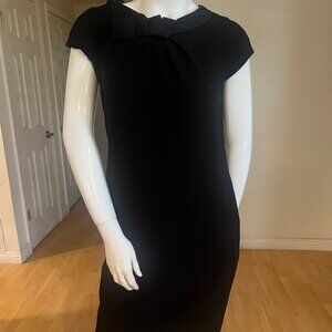 VINTAGE 2000's MOSCHINO BOW COLLAR SHIFT DRESS SIZE 6 US